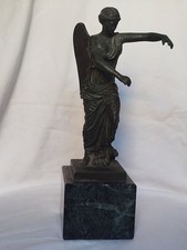 vittoria alata in bronzo su