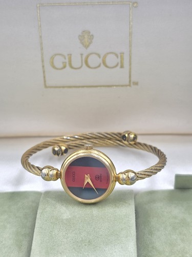 Orologio gucci modello 2700 - gucci,