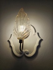 Due Apliques in vetro satinato