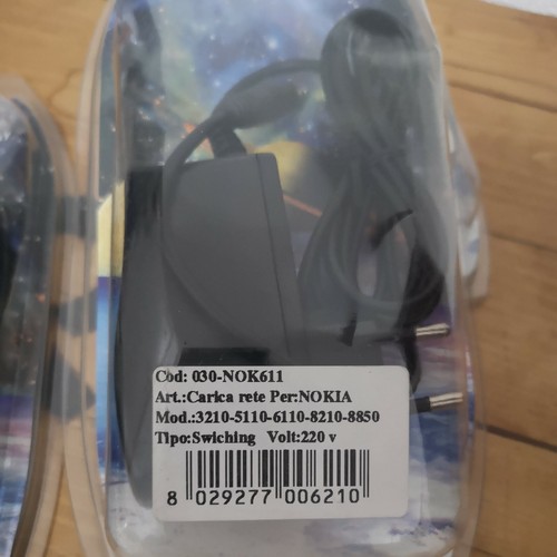Alimentatore caricabatterie - alimentatore,