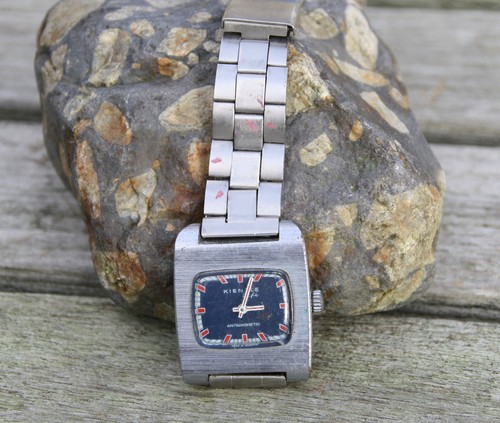 Vecchio orologio polso - vecchio,