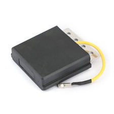 REGOLATORE DI TENSIONE per