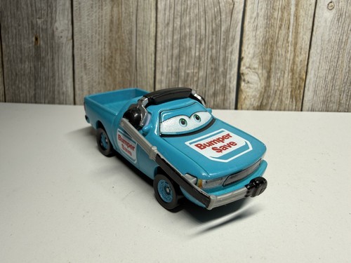 Paracolpi disney pixar - disney,
