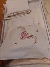 Tovaglia  da 12 con tovaglia