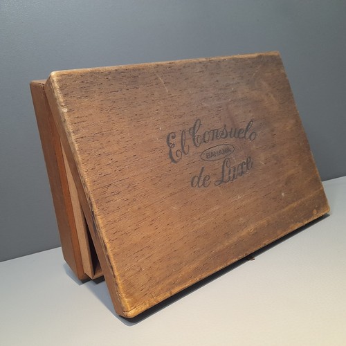 Vintage wood cigar box trinket - vintage,