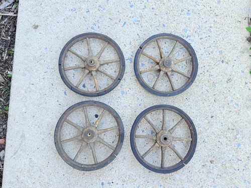 Set ruote antiche legno a - ruote,