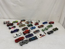 Lotto 28 macchinine Hot Wheels Mattel vintage e moderne auto collezione