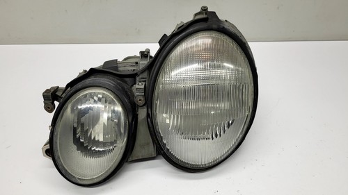 Mercedes w208 faro - mercedes,