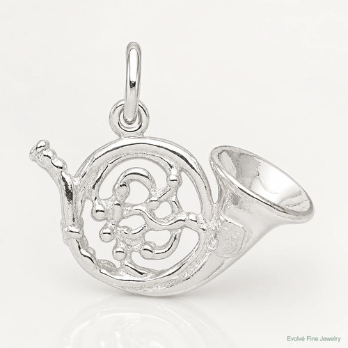 Charm corno francese - , in
