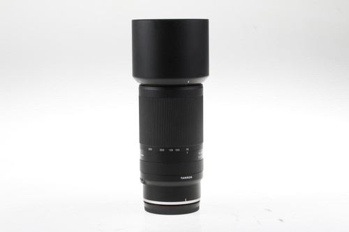 Tamron 300 0 - 70-300, f/4,0-5,6