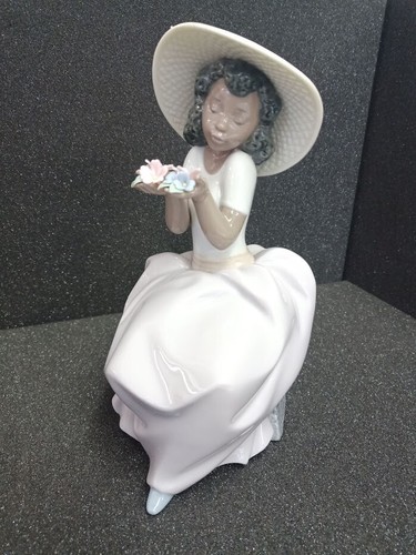 Lladro sweet fragrance - lladro, fragrance"