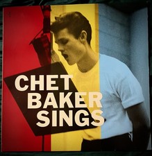 Chet Baker Sings EU 2019 NM + Vinile 7’ Rosso NM