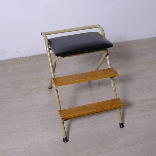 Scaletta trepiedi sgabello