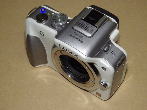 Corpo reflex mirrorless
