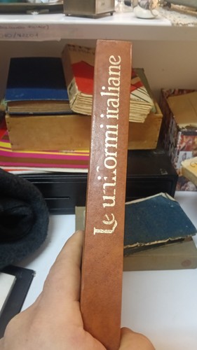 Libro uniformi italiane - libro,