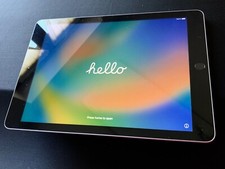 IPAD Apple 5a generazione Wi-Fi 32GB Grigio Siderale