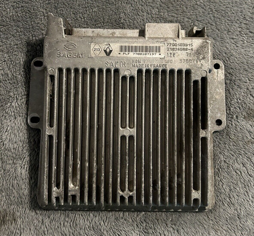 Ecu calculateur moteur renault - ecu,
