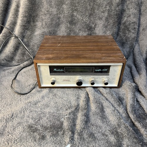 Amplificatore riverbero stereo