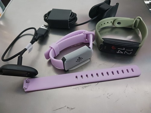 Fitbit google smartwatch lot - lot.,