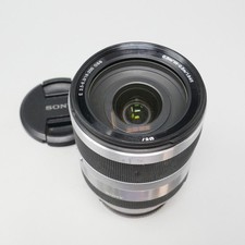 Sony E 18-200mm f/3.5-6.3 OSS