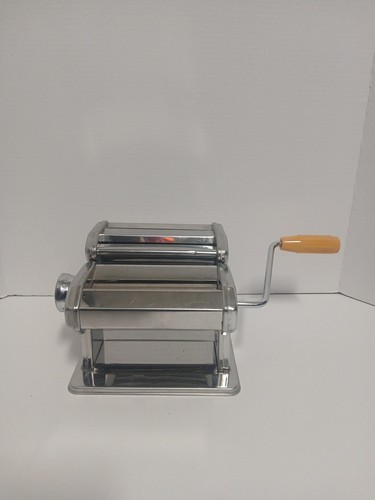 Unmarked pasta machine types - unmarked,