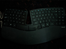 Microsoft Sculpt Tastiera Ergonomica E DONGLE ACCOPPIATO - Nero | Usato 