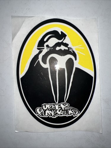 Adesivo tricheco garco giochi - tricheco,