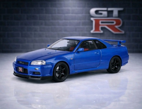 Modellino auto nissan - 1:18,