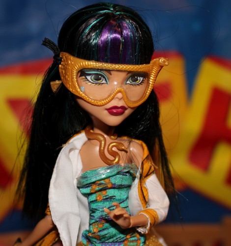 Monster high classroom - high,