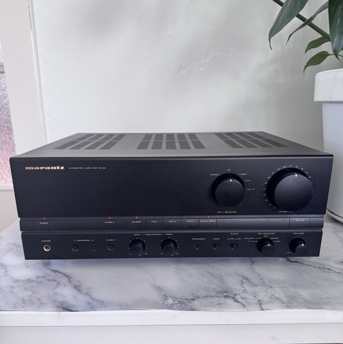 Amplificatore stereo integrato