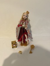 EVER AFTER HIGH APPLE WHITE