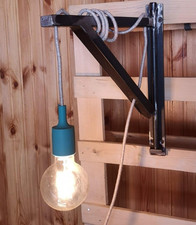 Lampada in Ferro a Staffa Con