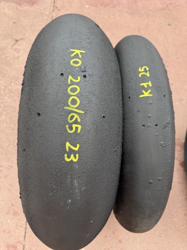 Metzeler slick 125 - 125/70-17, +