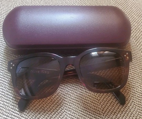 Near mint celine 3dots - mint,