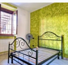 letto in ferro battuto  nuovo una piazza e mezza con materasso e doghe in legno 