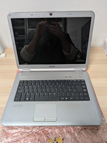 Sony vaio vgn ns11j - sony, no
