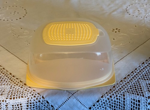 Tupperware cheese saver - tupperware,