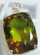 Ciondolo 50 Ct+ Zultanite