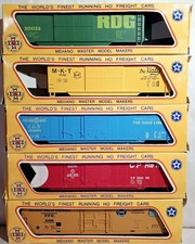 Lotto di 5 treni modellisti Mehano Master.