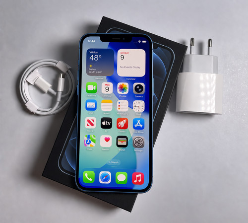 Apple iphone pro - apple,