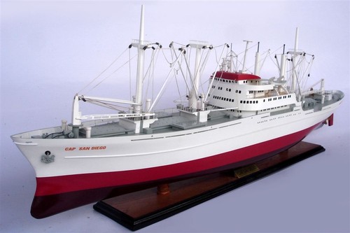 Modellino nave cap san diego - san,