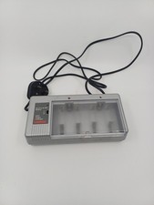 Caricabatteria, tester e