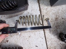 un ressort de selle bma moto