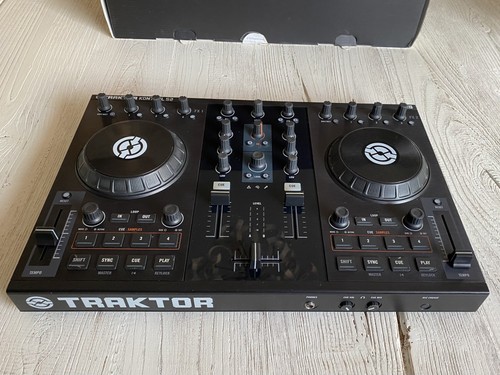 Native instruments traktor - traktor, s2