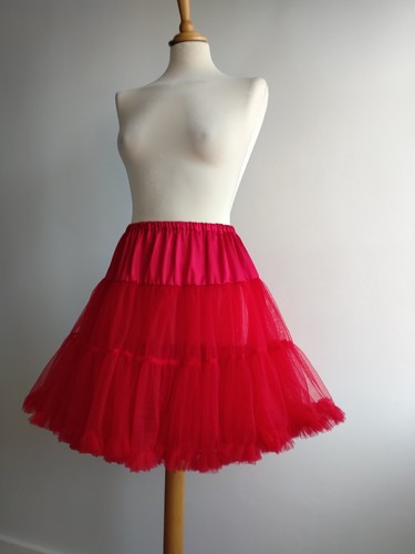 Gonna sottoveste rossa - , anni
