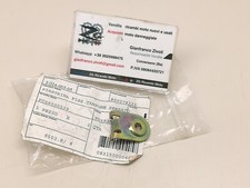 800078332 Nuovo Cagiva piastrina fissaggio tampone gomma serbatoio MITO 125