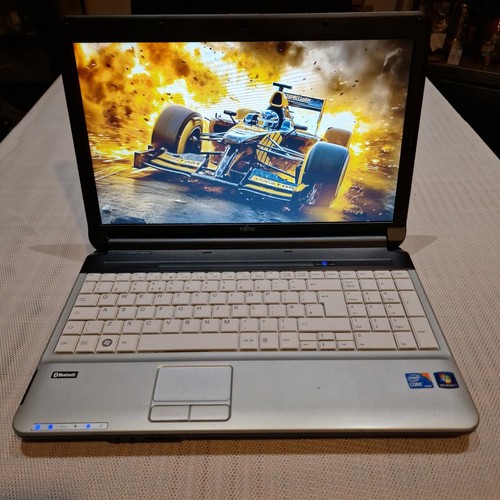 Fujitsu lifebook a530 i3 - fujitsu,