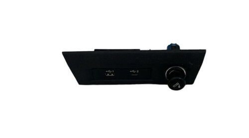82b863617 interfaccia usb audi - interfaccia,