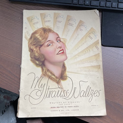 Strauss waltzes book 1 - strauss, and