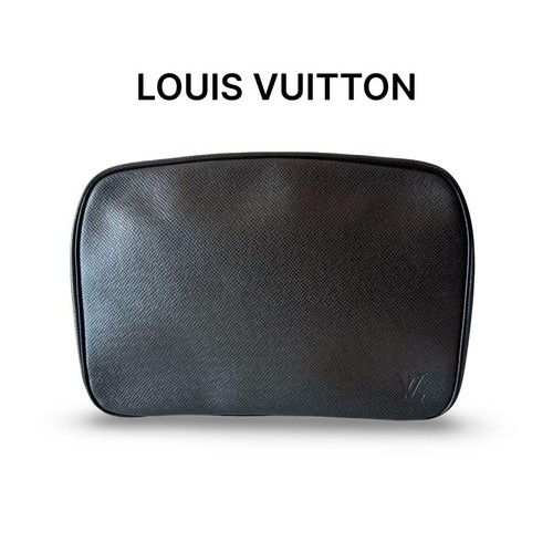 Louis vuitton taiga trousses - louis,